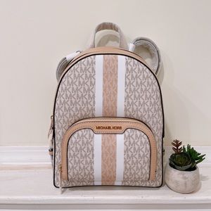 Michael Kors Jaycee Medium Backpack